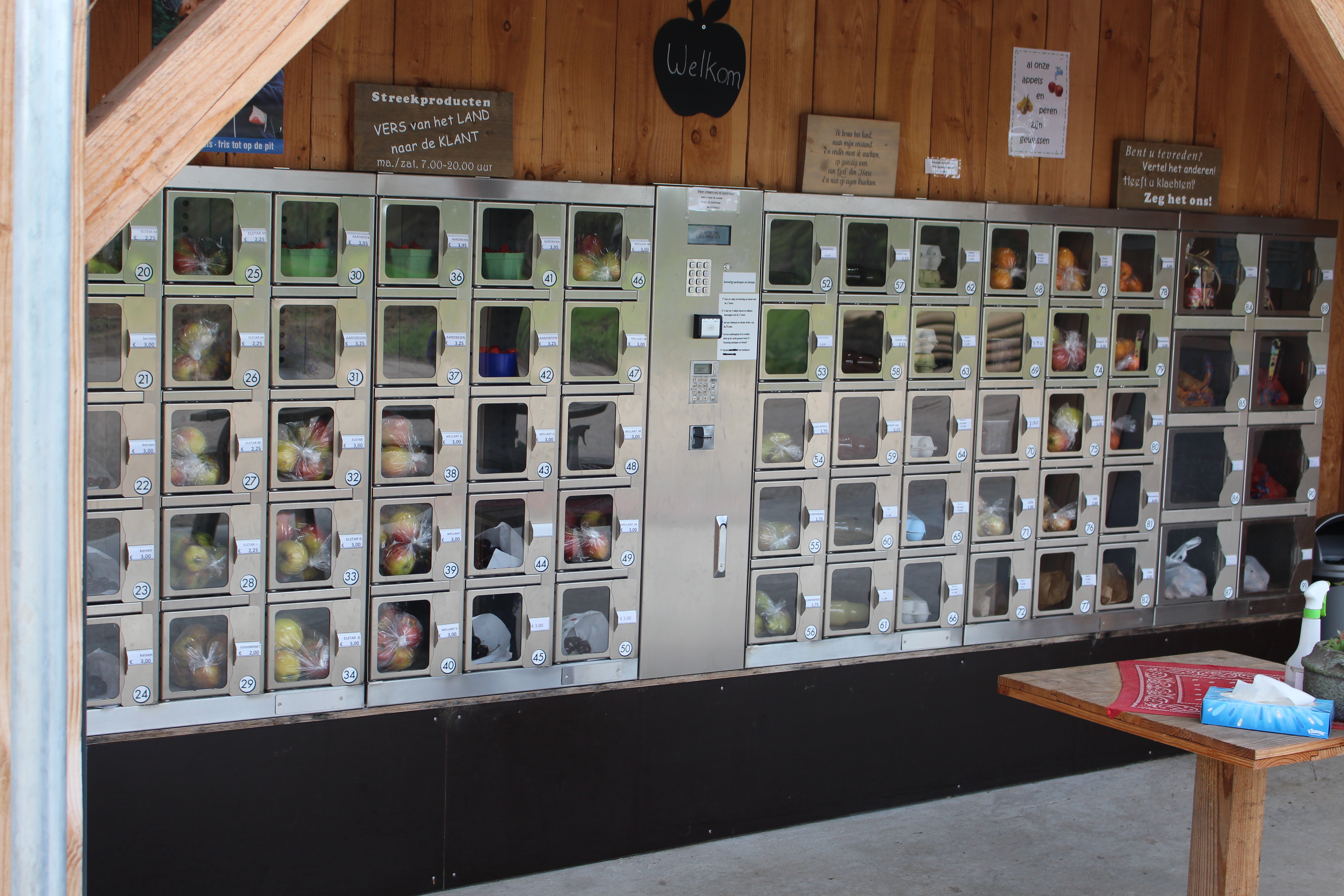De fruitautomaat van Fruitbedrijf J de Jong